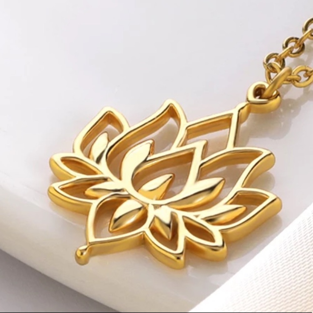 NEW!! Lotus Flower Necklace
